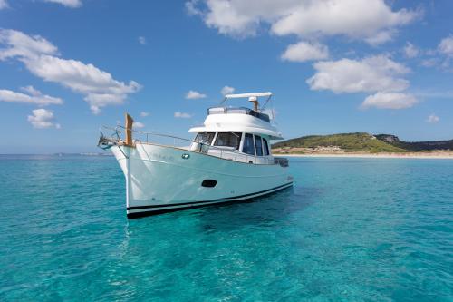 Sasga yachts menorquin 42