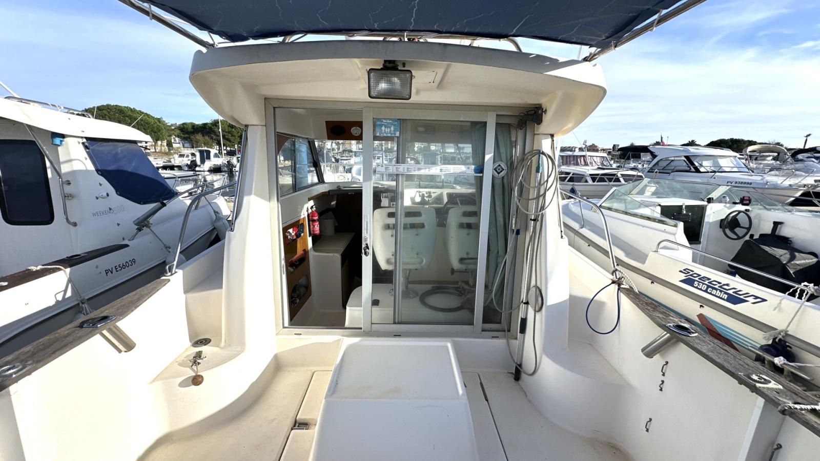 beneteau Antares 710