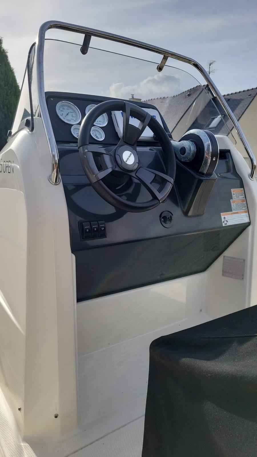 quicksilver 505 open