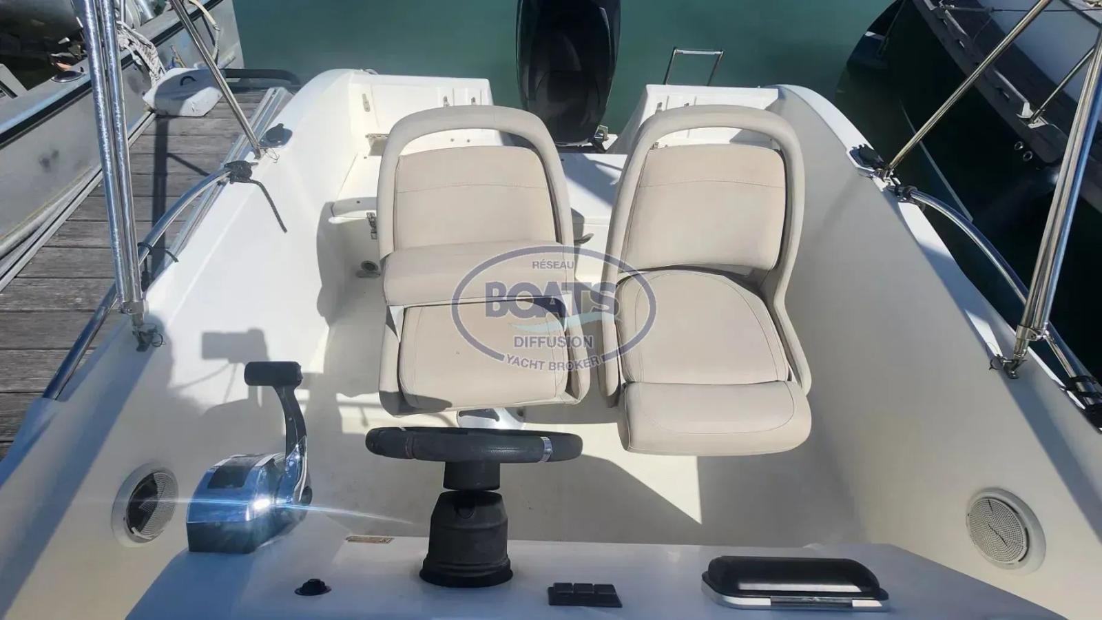 quicksilver Quicksilver activ 555 open