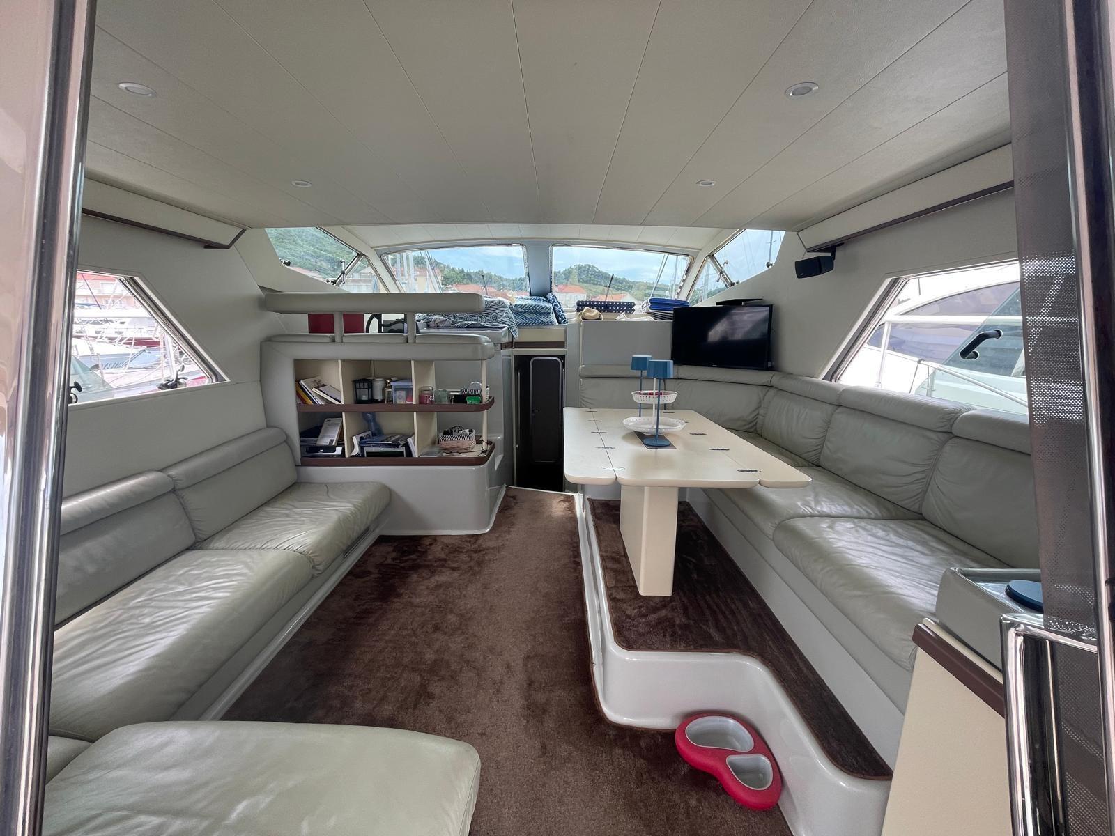 ferretti yachts Altura 46/49