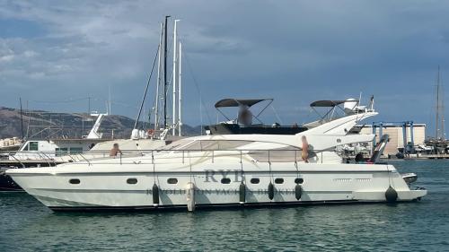 Ferretti yachts ferretti 620