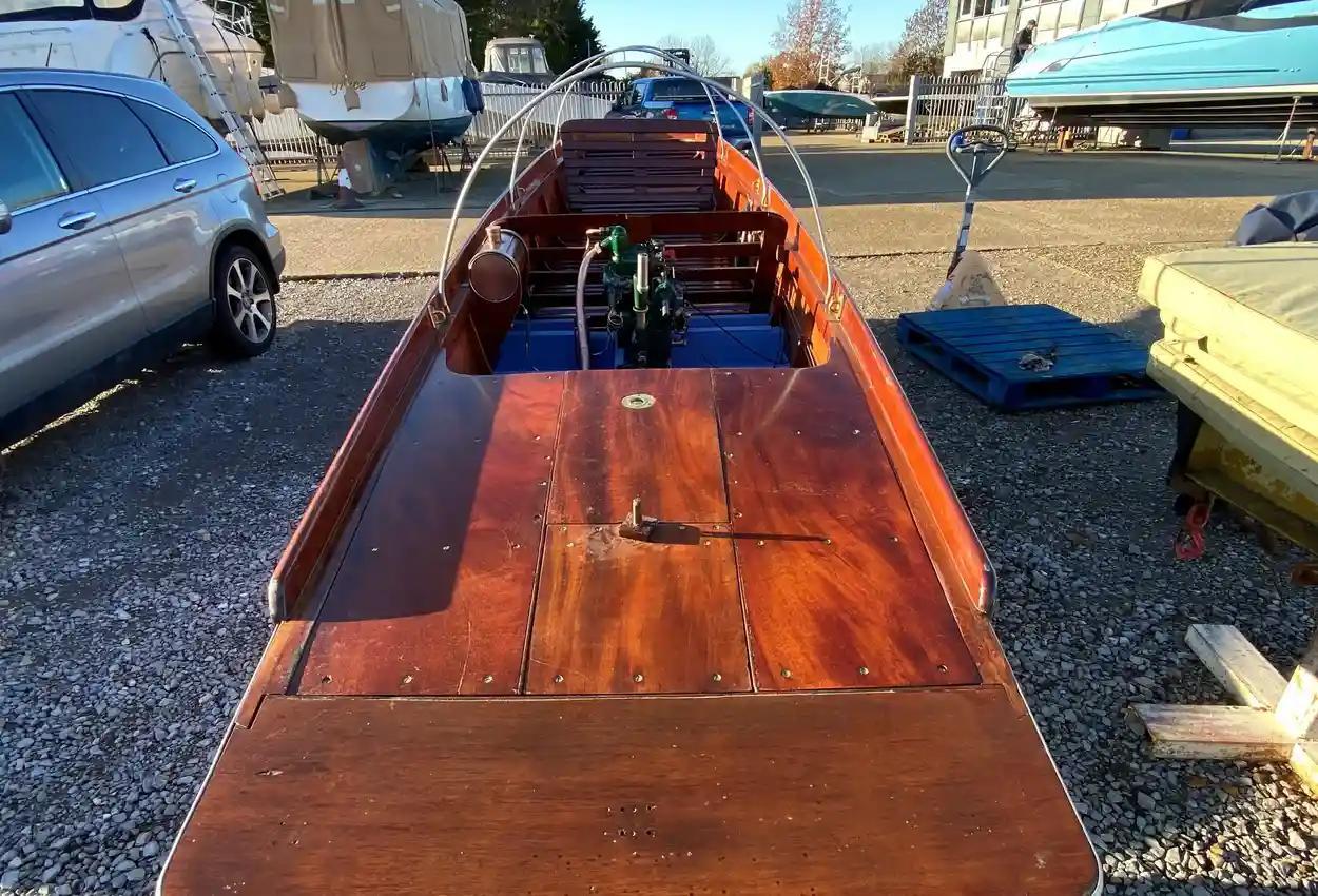 classic mahogany punt Classic mahogany punt