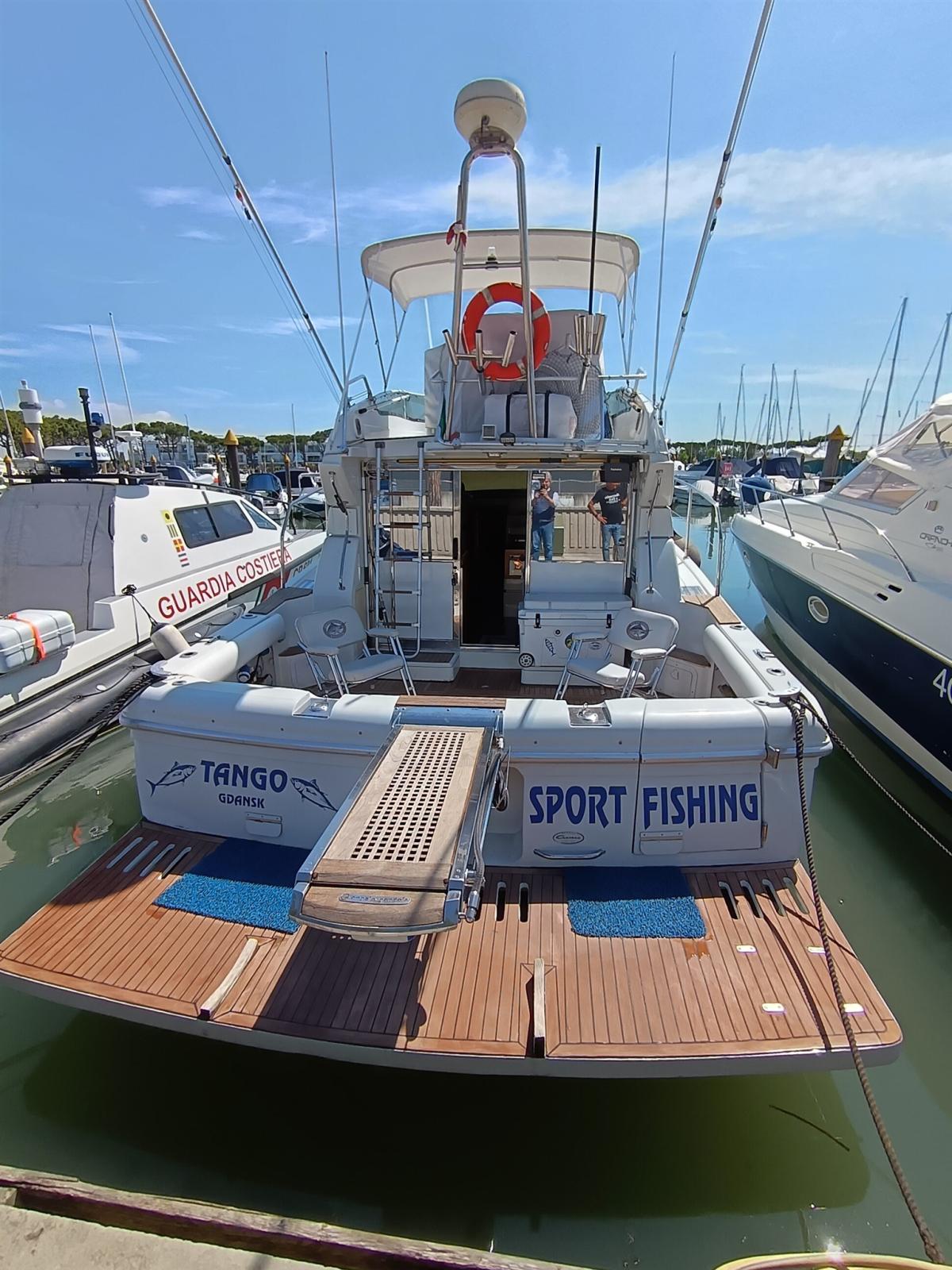 mochi craft Dominator 34 fly fish