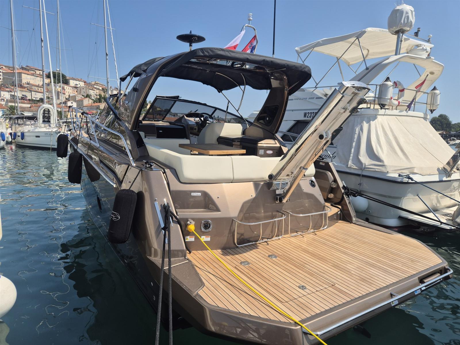 cranchi Z35