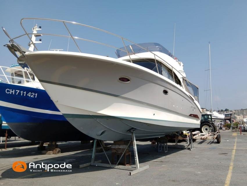 beneteau Antares 36