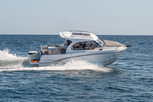 Beneteau antares 8 ob