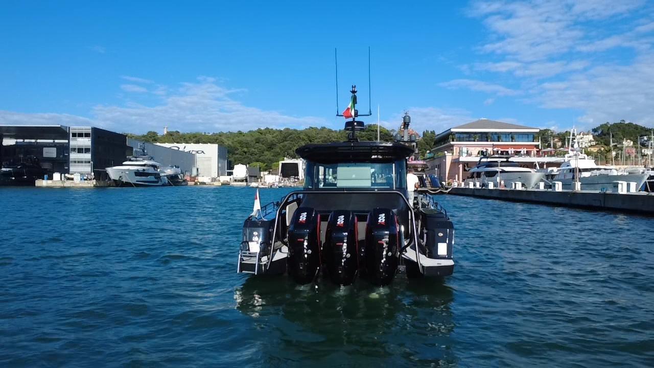 axopar Brabus marine shadow 1200 xc