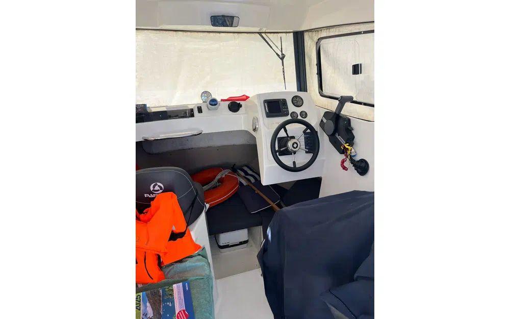 parker Parker 660 pilothouse