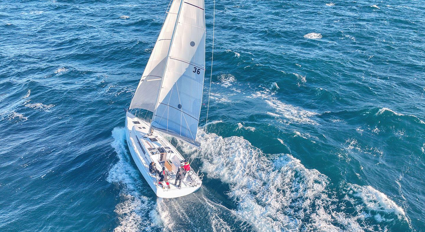 beneteau First 36