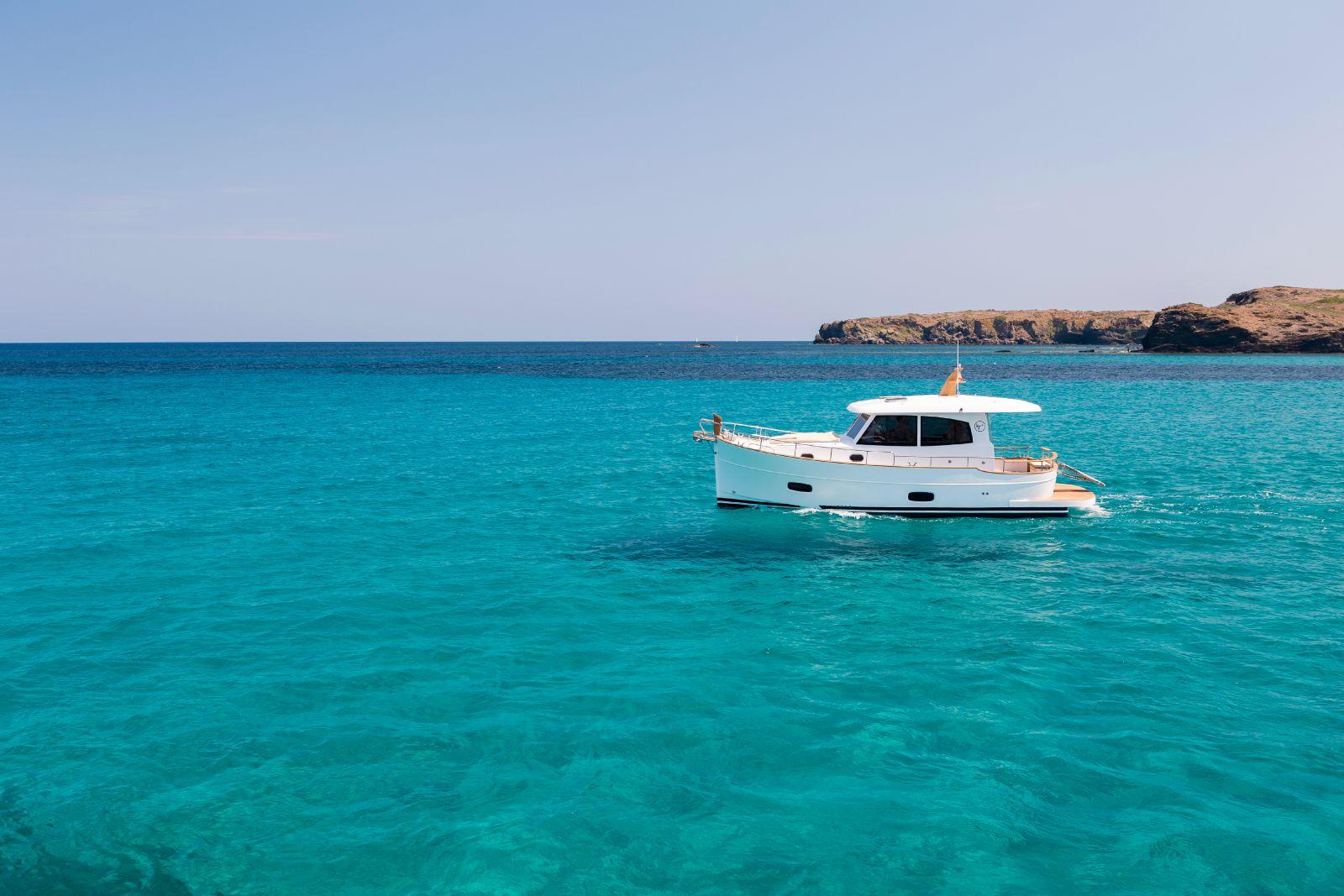 sasga yachts Menorquín 35