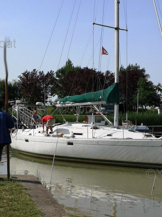 beneteau Oceanis 381
