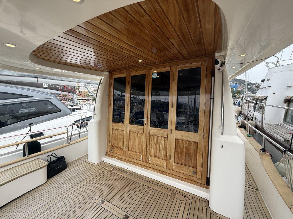 sasga yachts 42 menorquin sedan