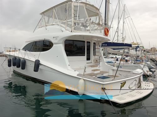 Hatteras 64 convertible