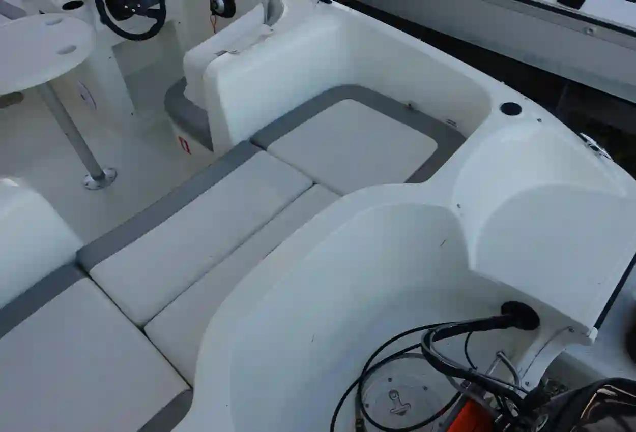 bayliner 160 element