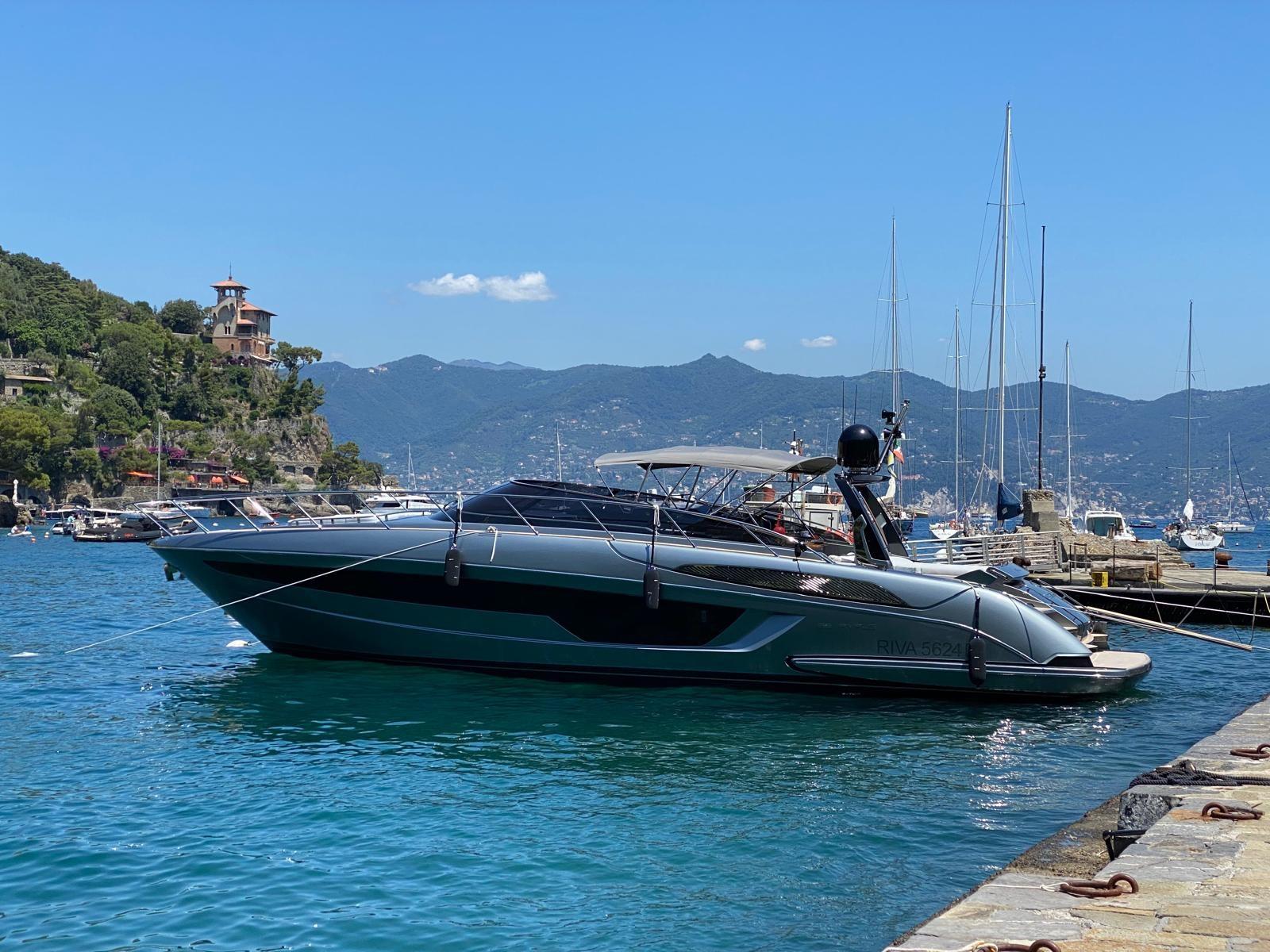 riva 56 rivale