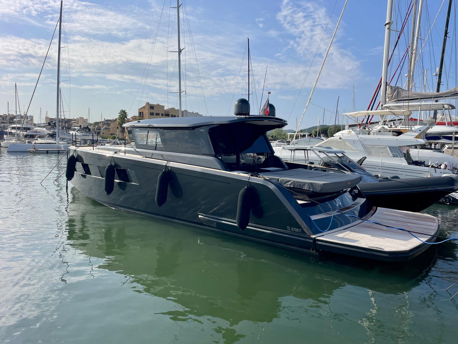 pardo 52gt