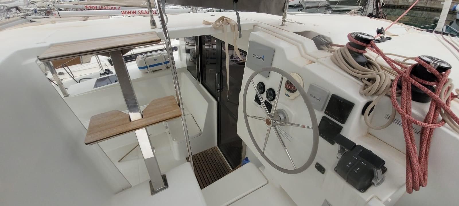 fountaine pajot Lucia 40