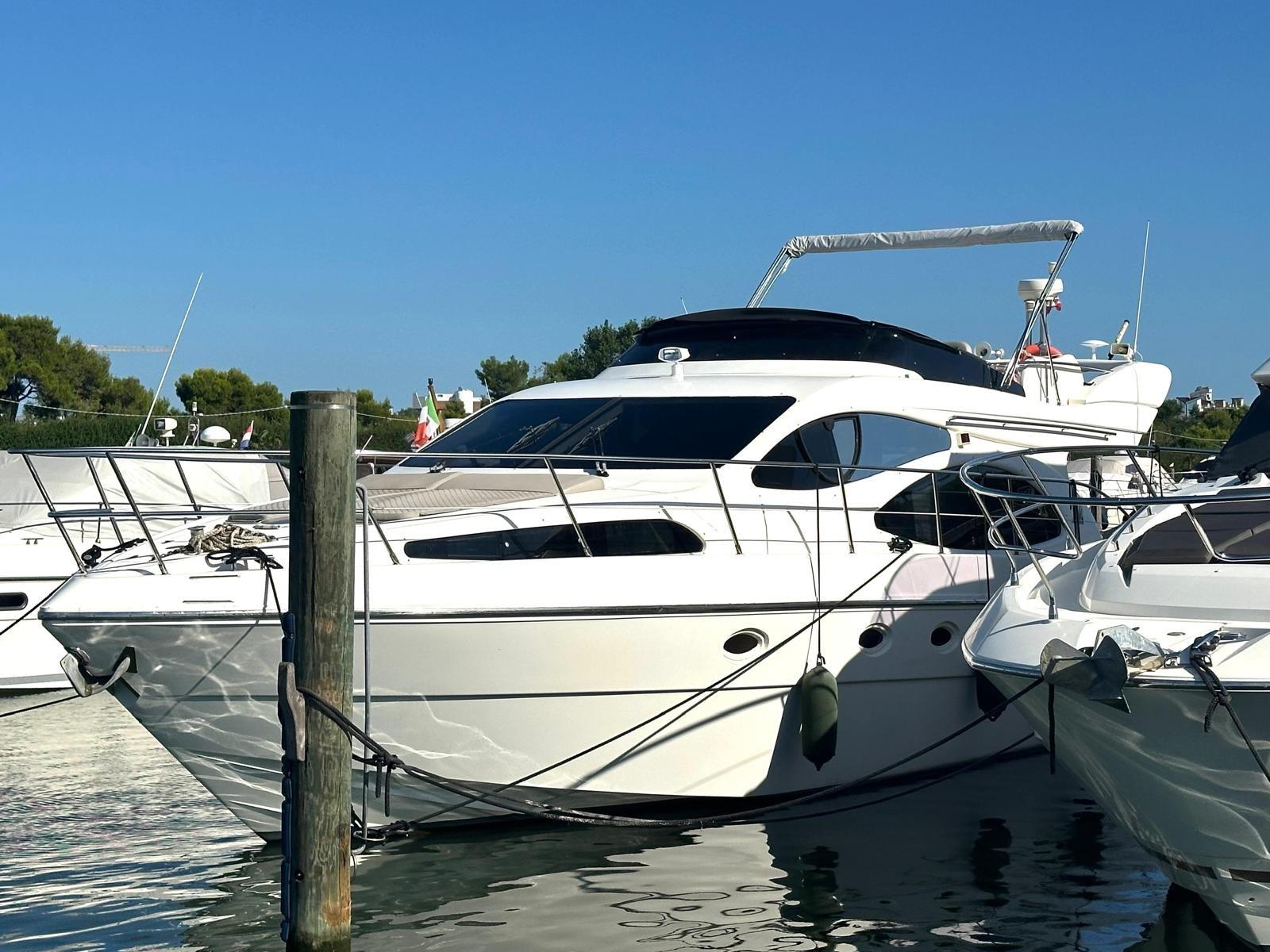 azimut 46