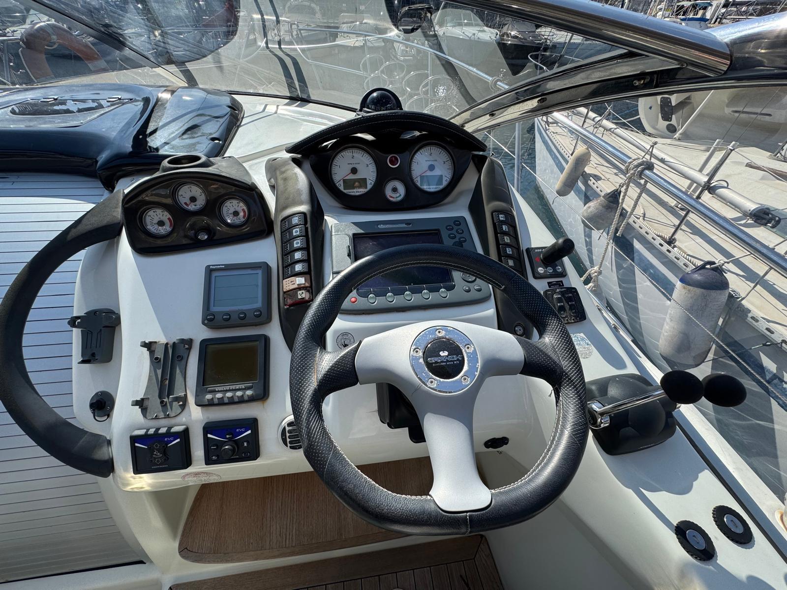 cranchi Endurance 33