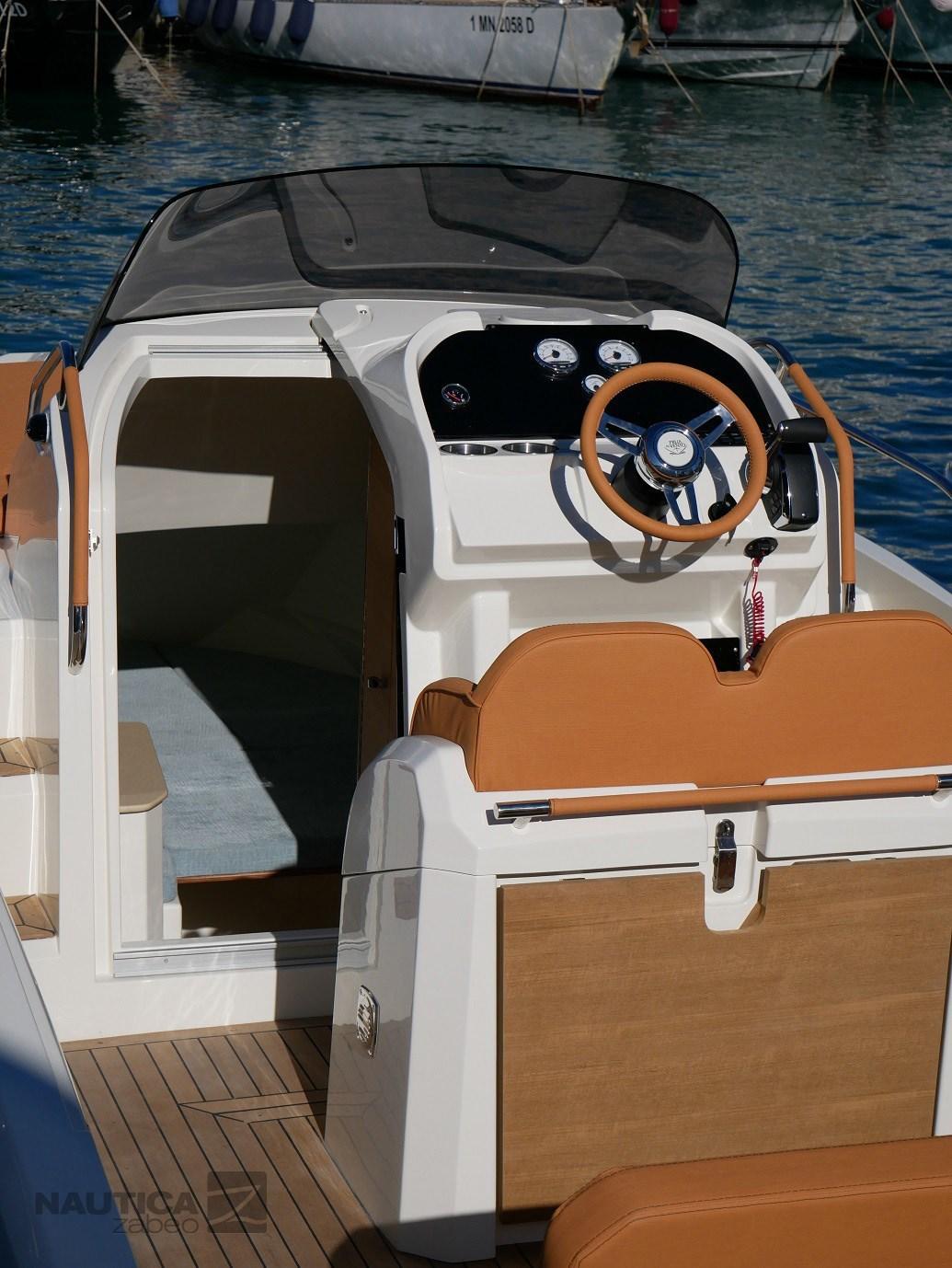 prua al vento Jaguar 70 wa