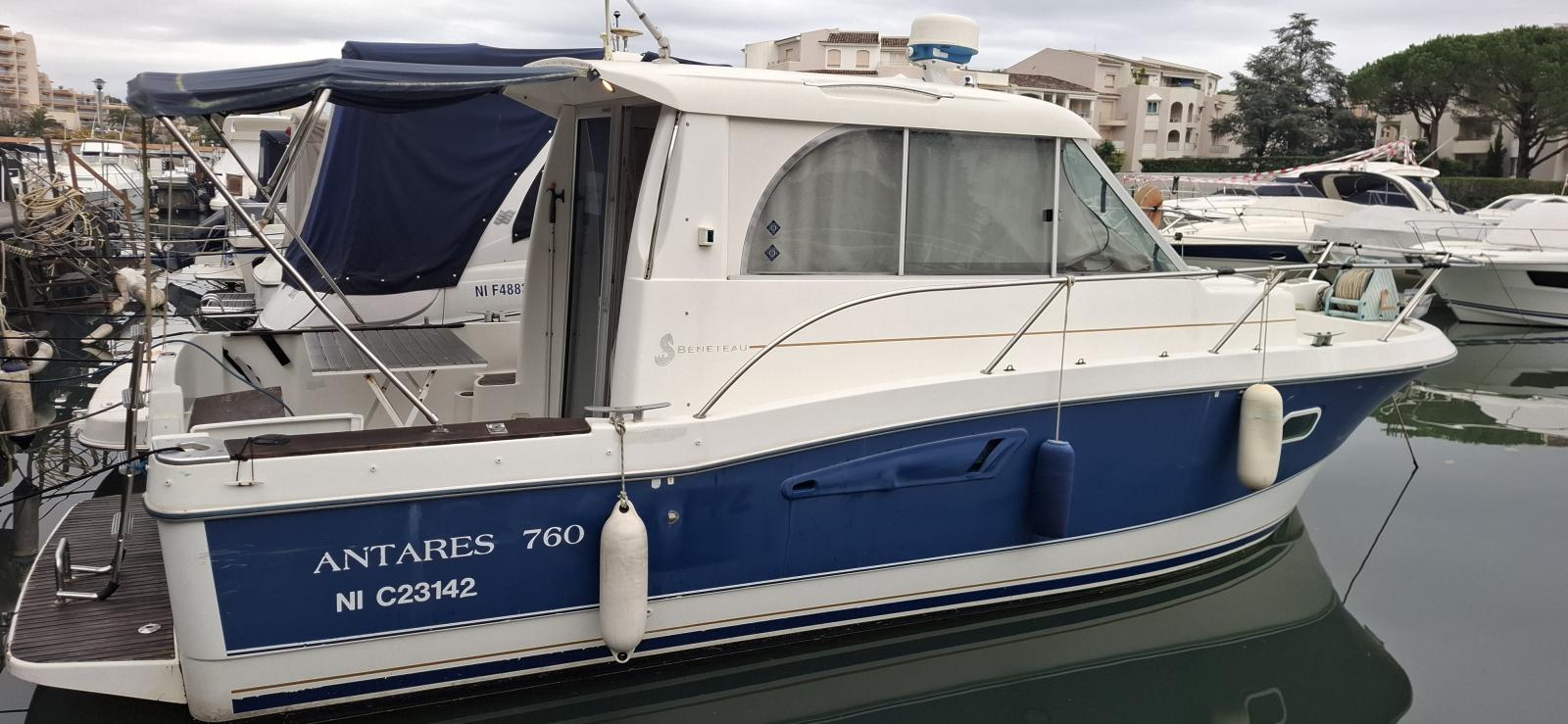 beneteau Antares 760