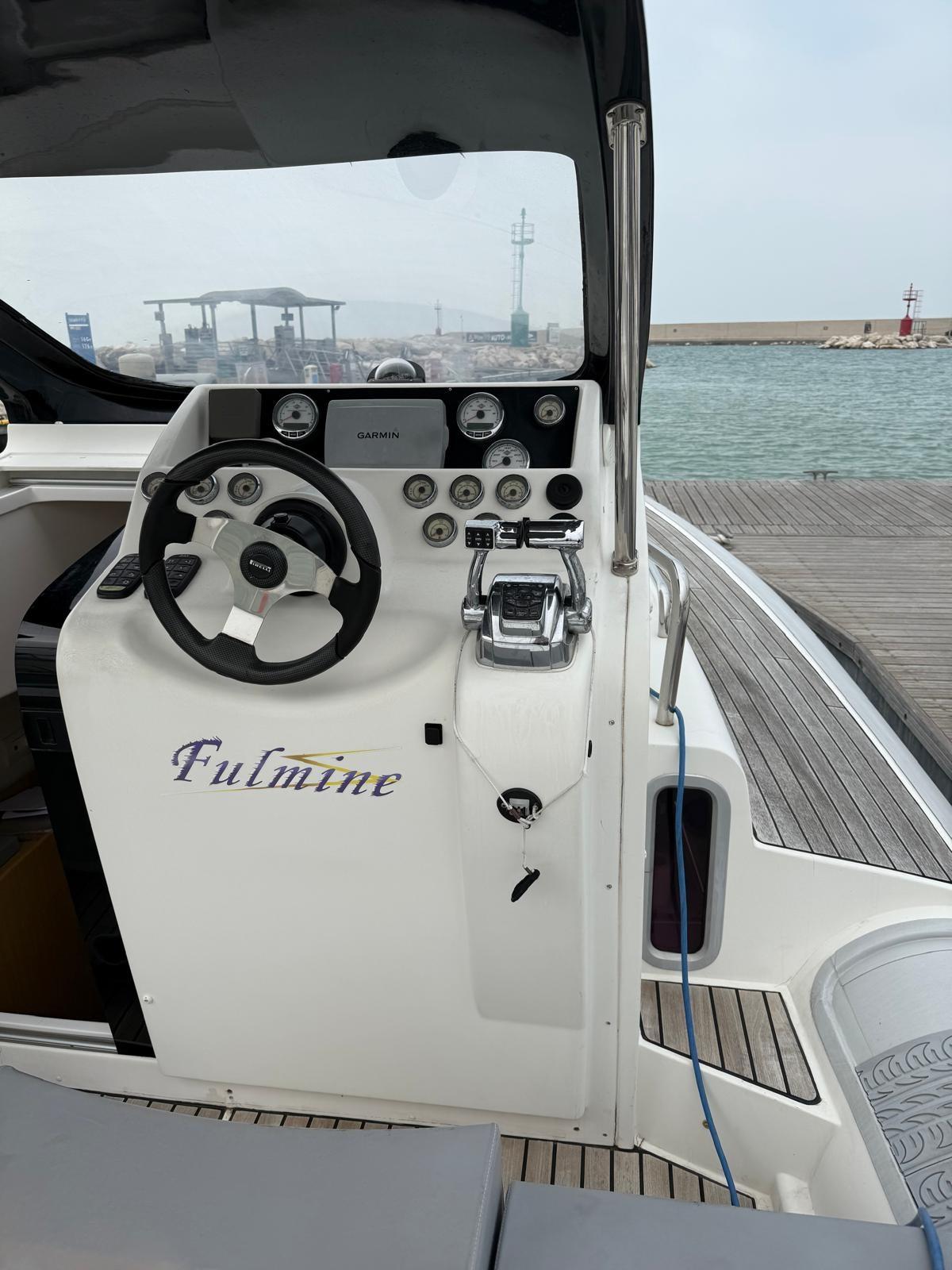 pirelli Pirelli 11 cabin