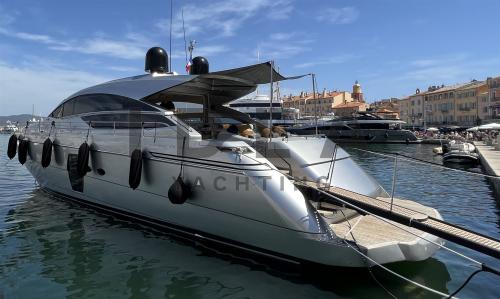 Pershing pershing 64'