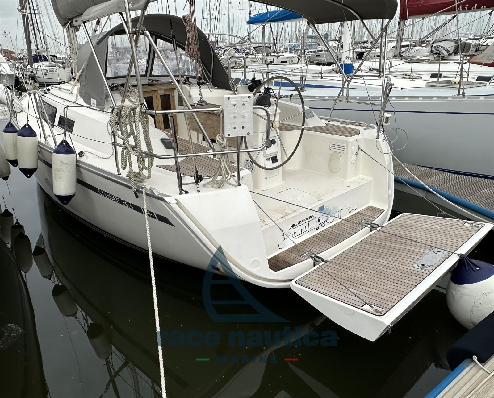 bavaria yachts Cruiser 33