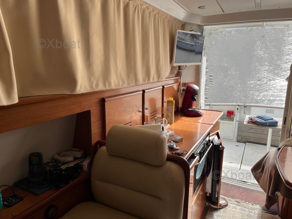 beneteau Antares 1080 fly