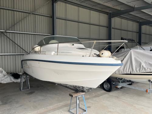 Beneteau flyer 5.7 cab