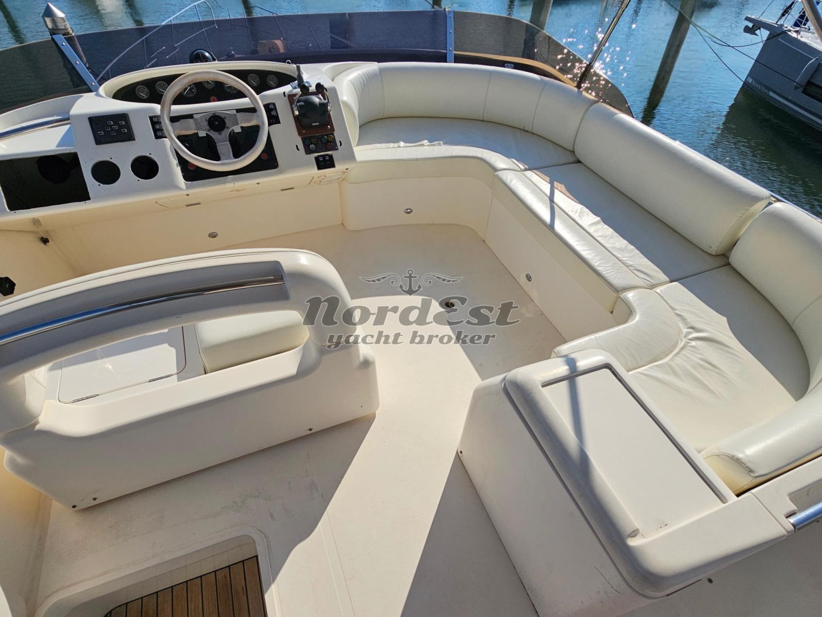 princess 480 fly