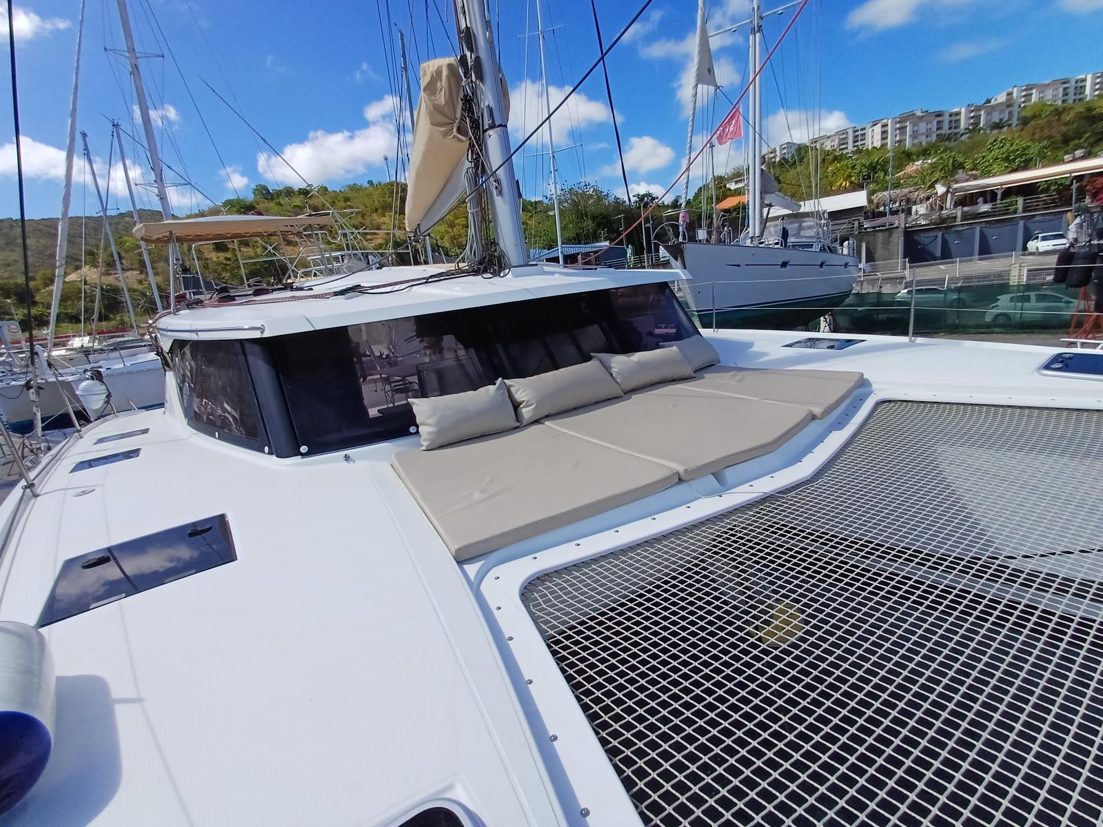 fountaine pajot Lucia 40