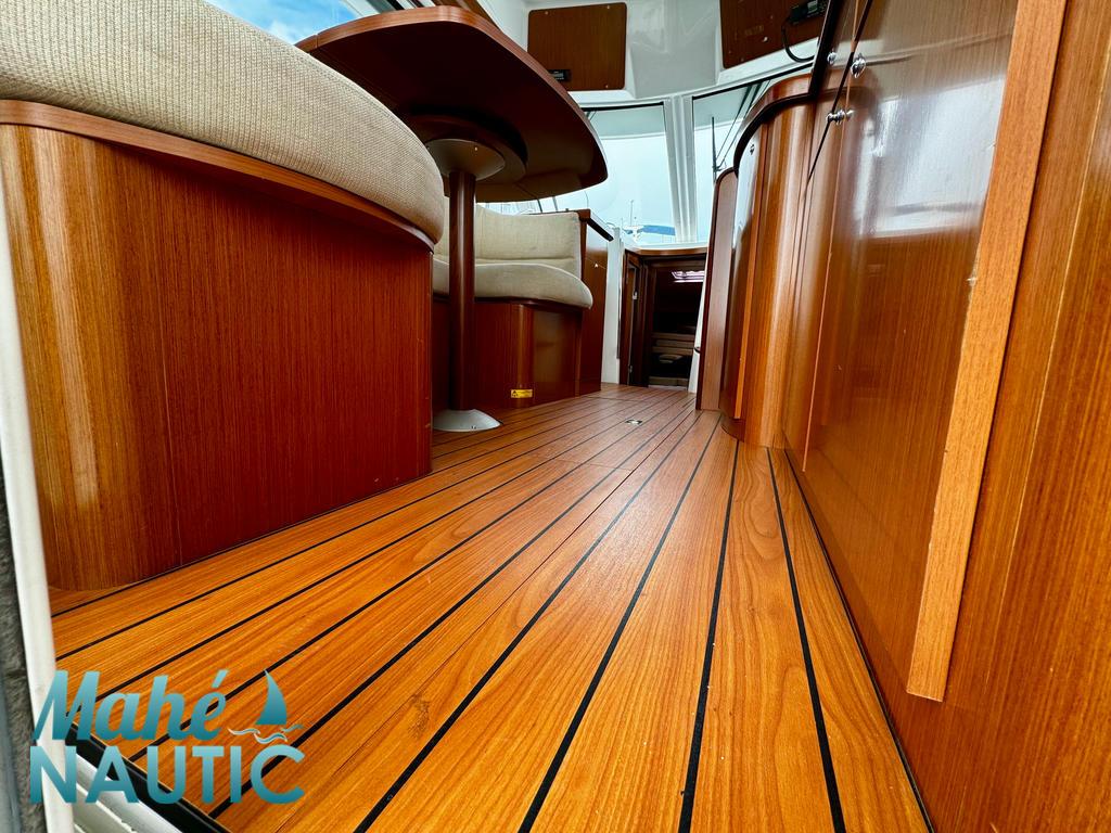 beneteau Antares 9.80