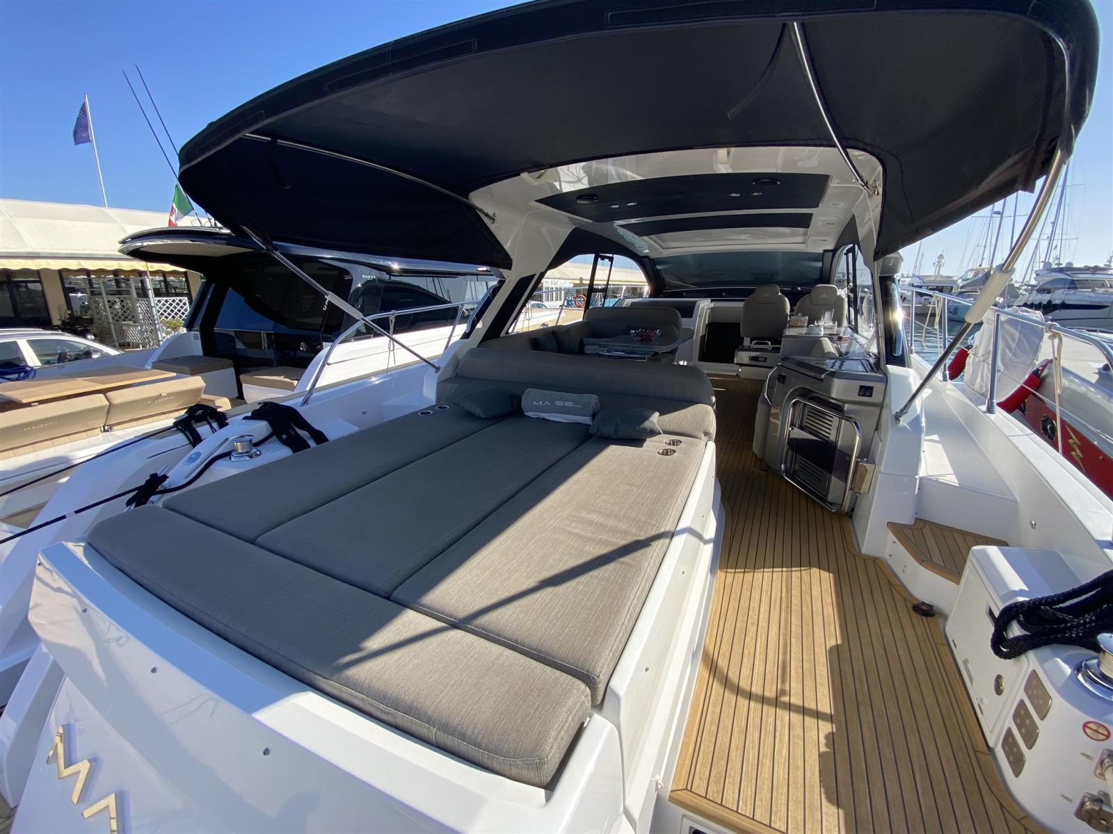 azimut Atlantis 51