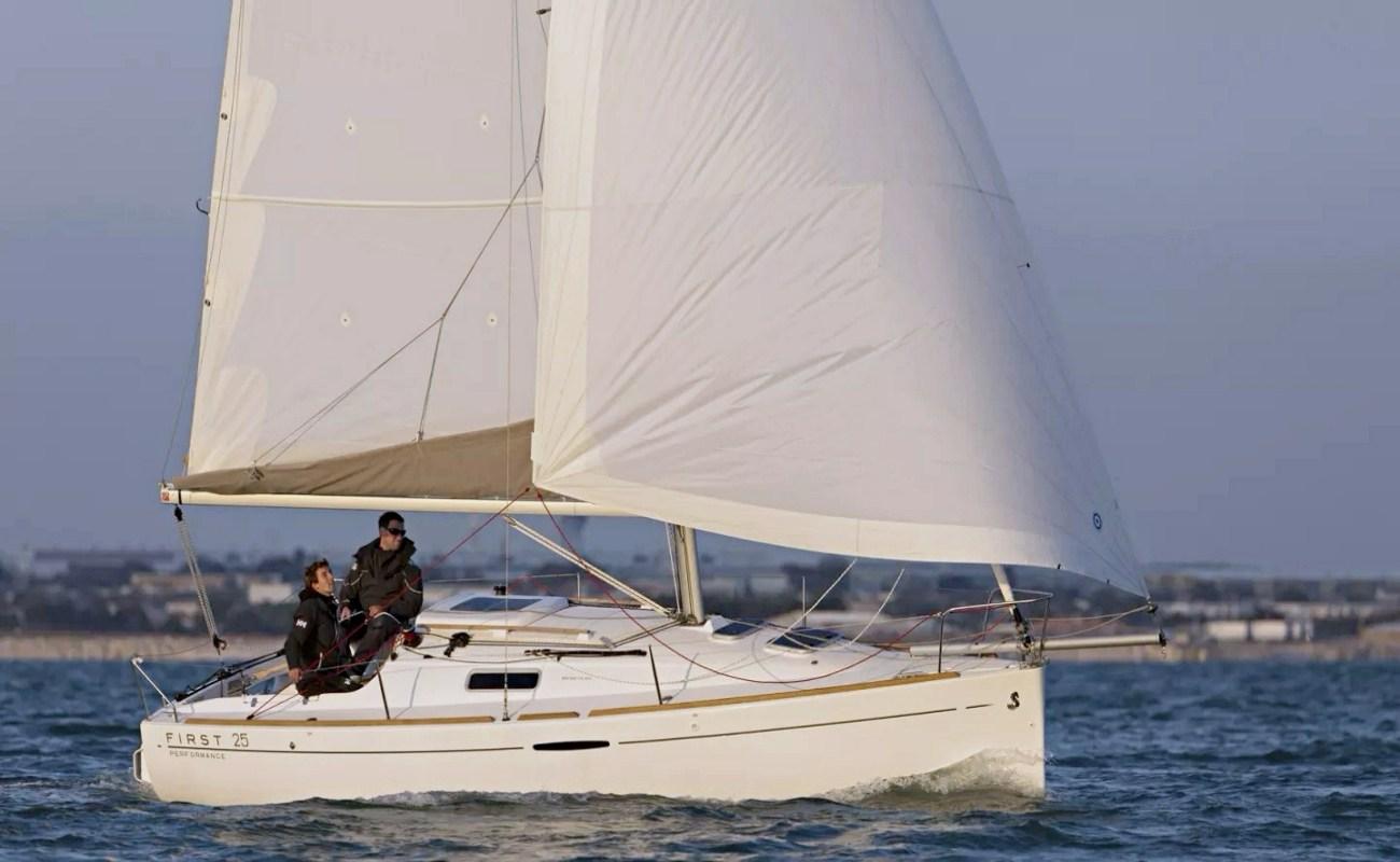 beneteau First 25