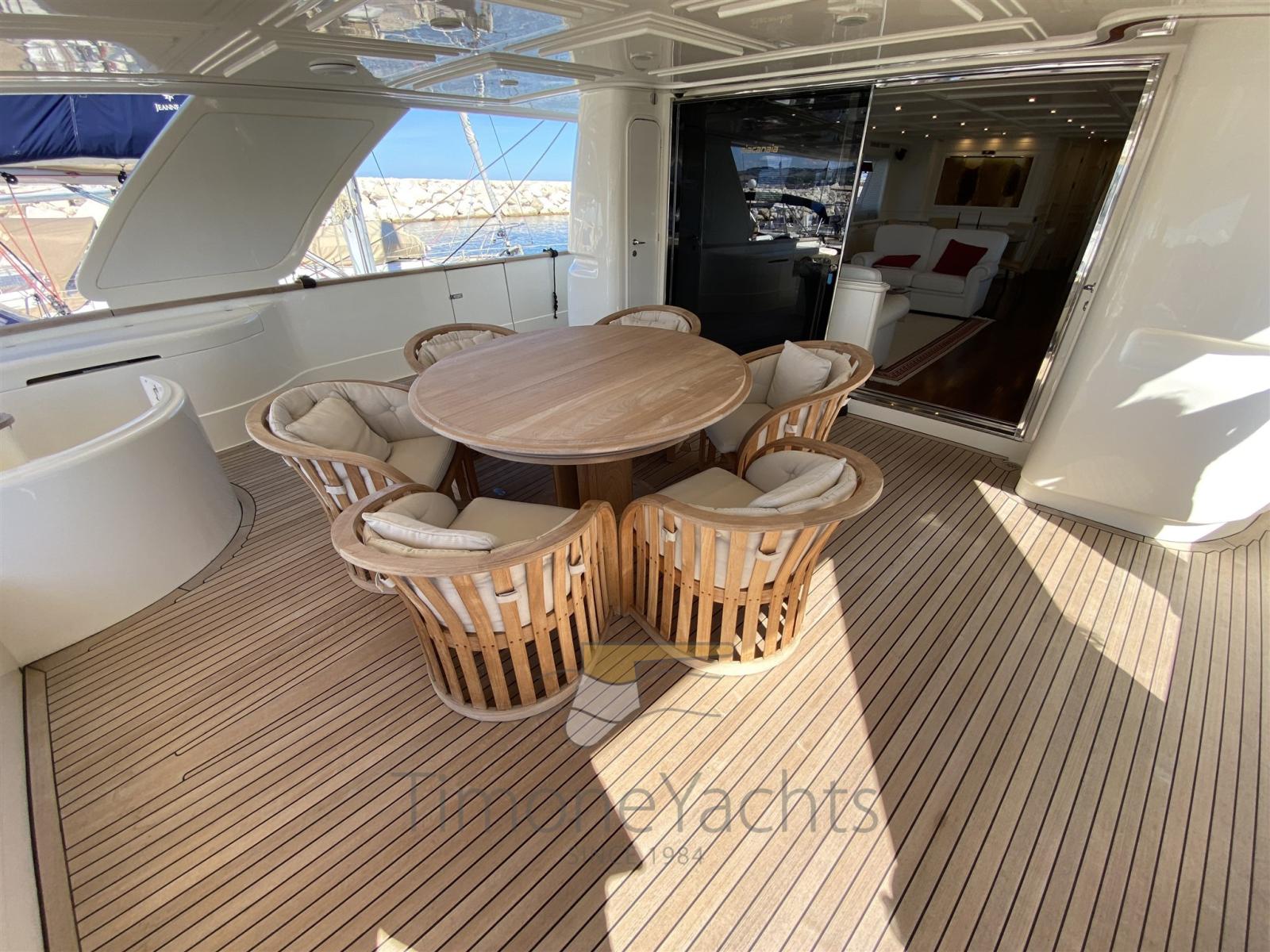 custom line Navetta 30