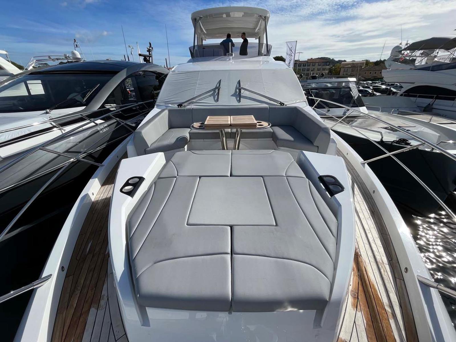 sunseeker Manhattan 68