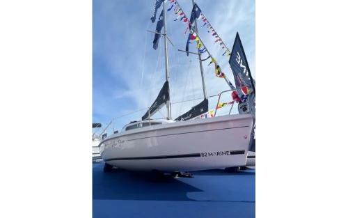 B2 marine blue djinn