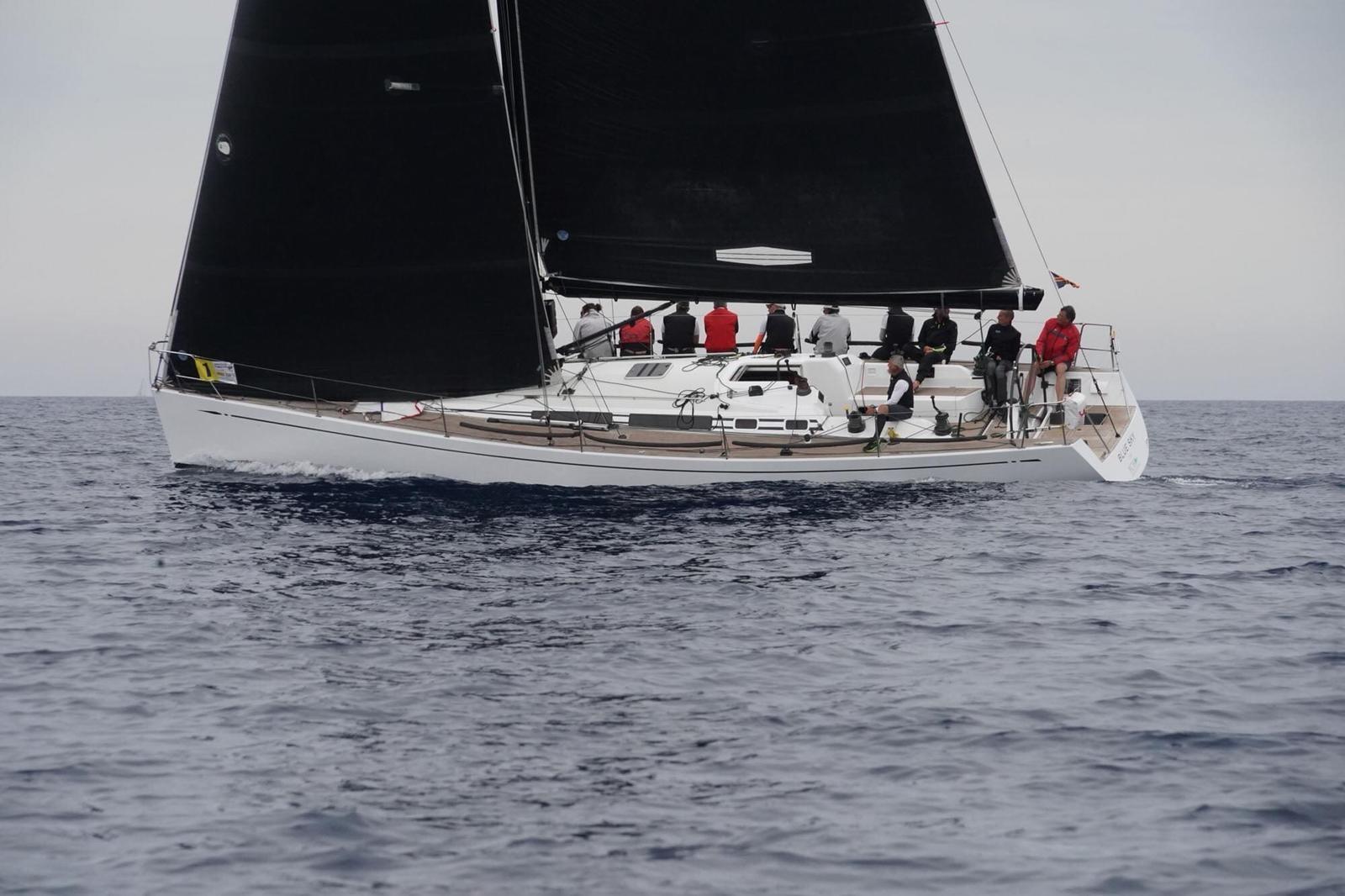 nautor swan Swan 45-016 blue sky