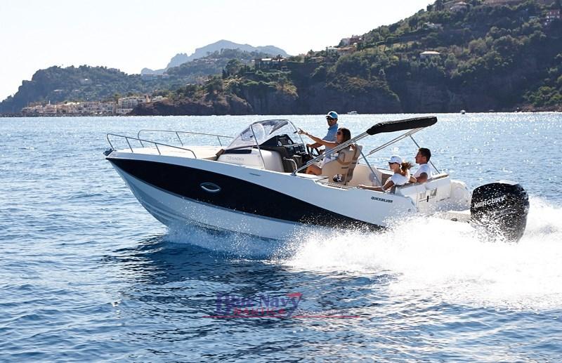 quicksilver 755 sundeck (2 posti letto)