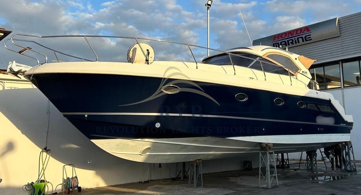 manò marine M 35