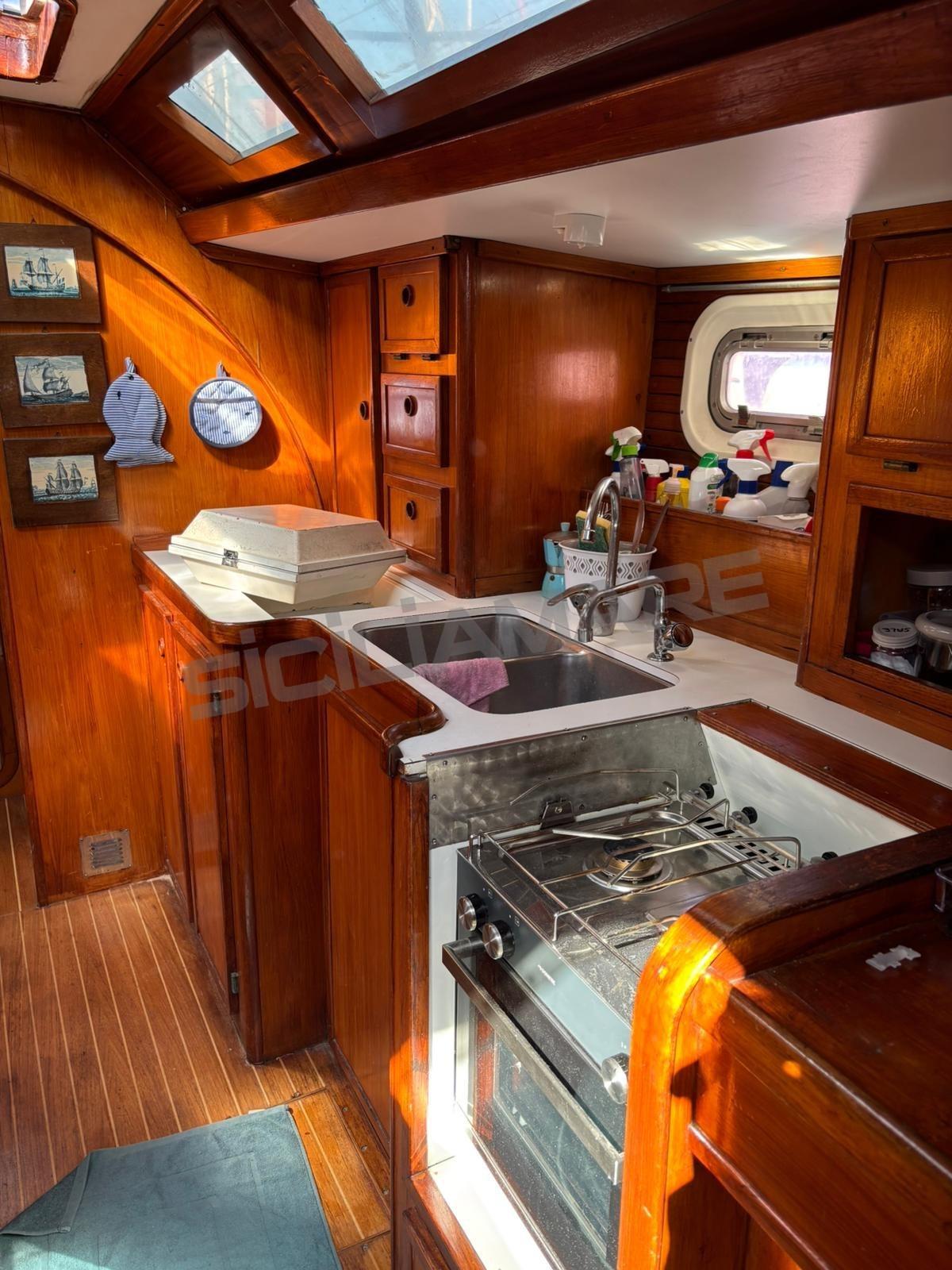 van den doorn Atlantis 460