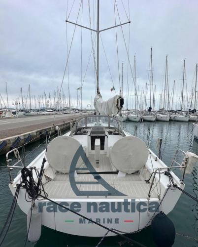 Solaris yachts 37