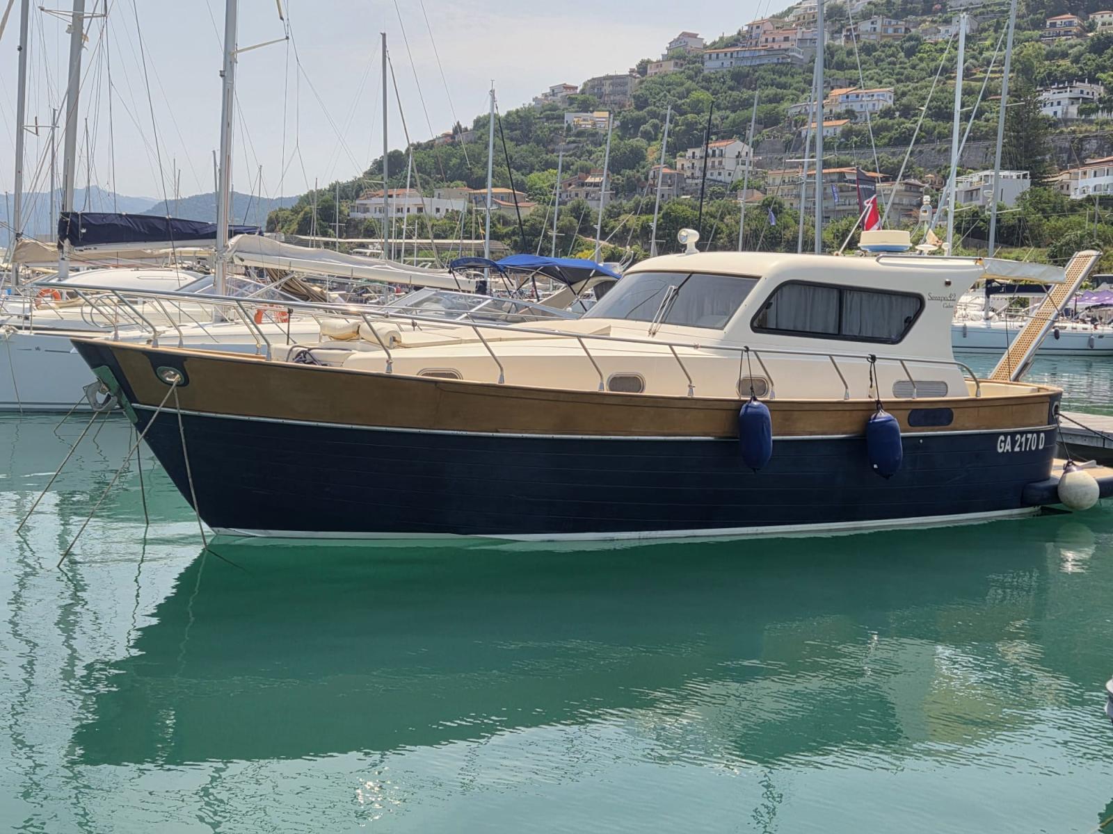 di donna Serapo 42 cabin ht