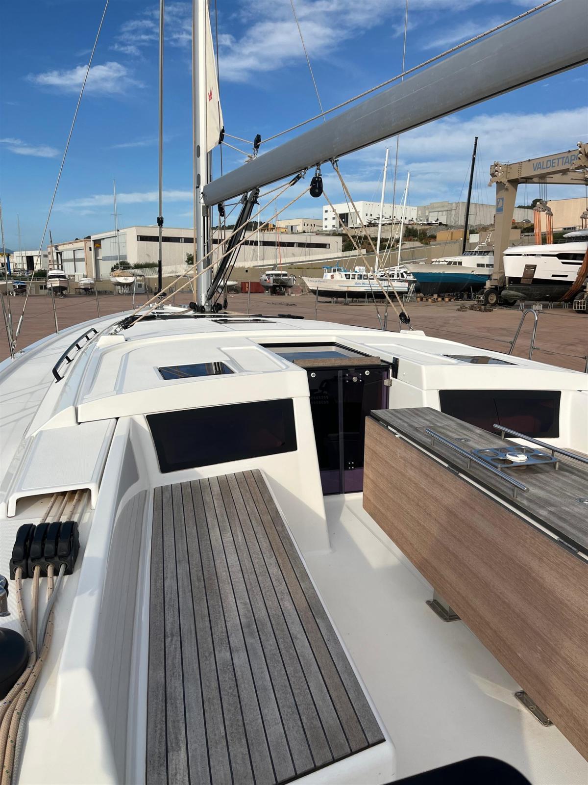dufour yachts 470