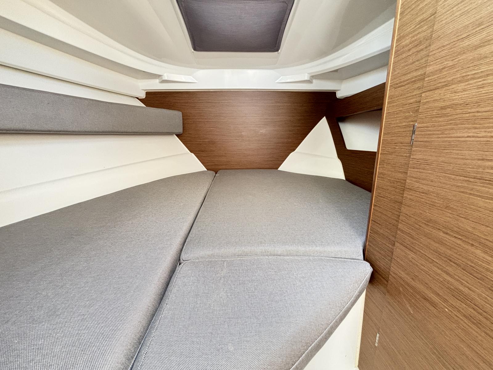 jeanneau Merry Fisher 795