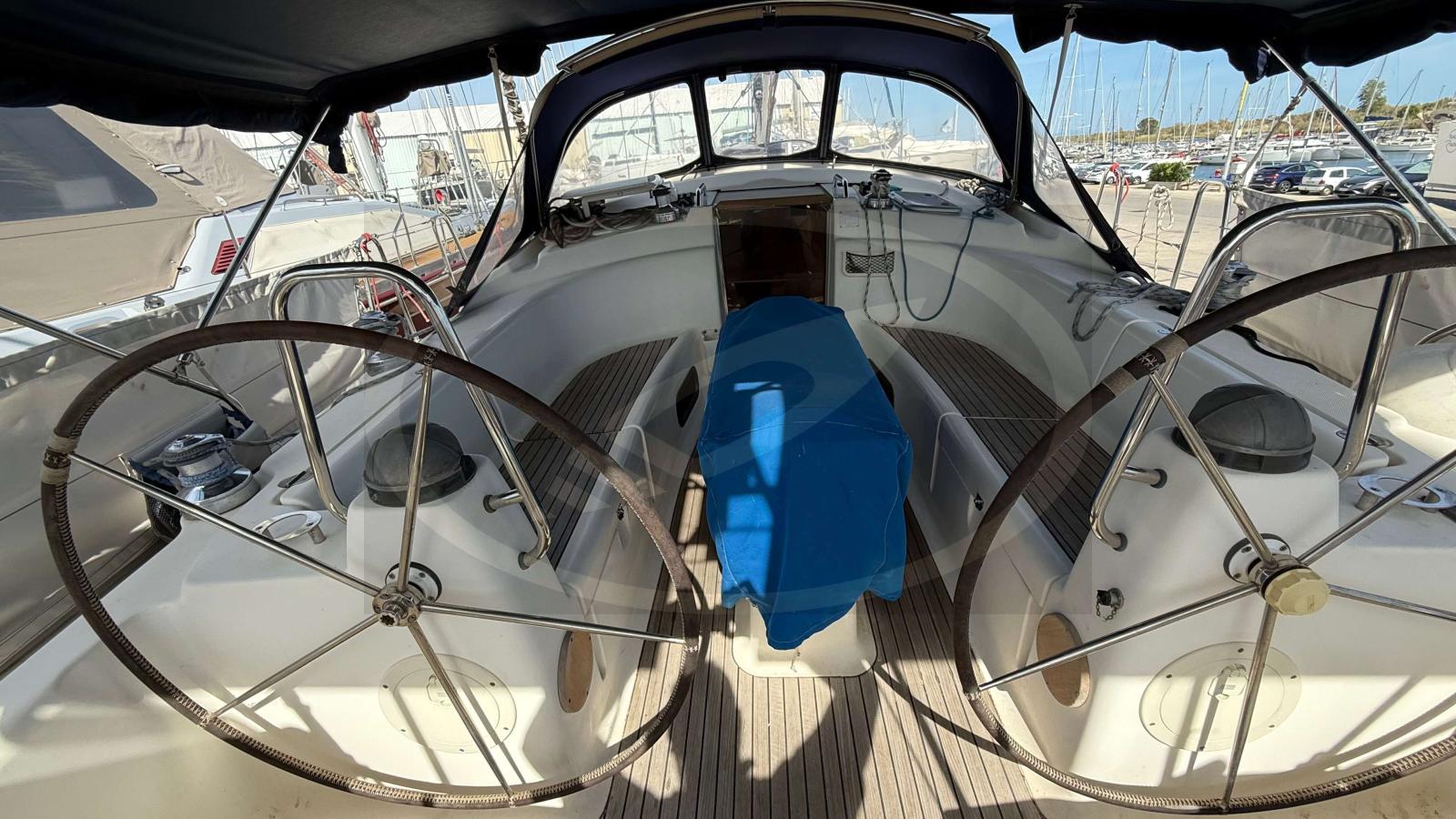 bavaria yachts 42 cruiser