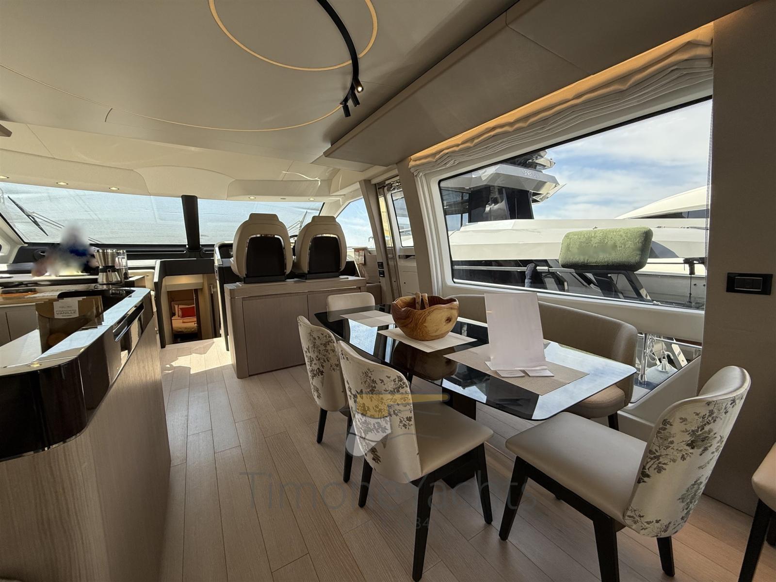 azimut 72 flybridge