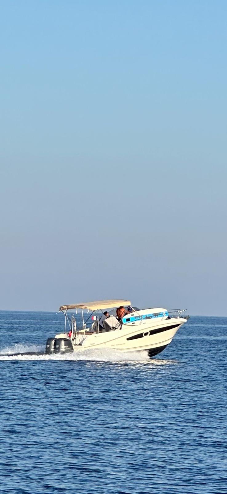 jeanneau Cap camarat 8.5 wa